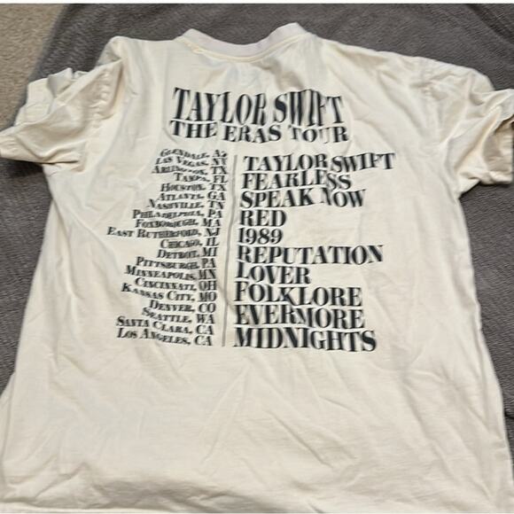 Authentic Taylor Swift Eras Tour T-Shirt distressed with holes - Picture 4 of 4
